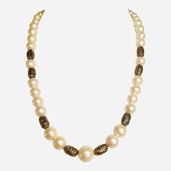Vintage Carol Dauplaise Faux Pearls Gold Tone Filigree Spacers 1980s Necklace - Picture 1 of 6